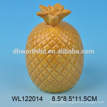 Lovely ceramic condiment set with pineapple design